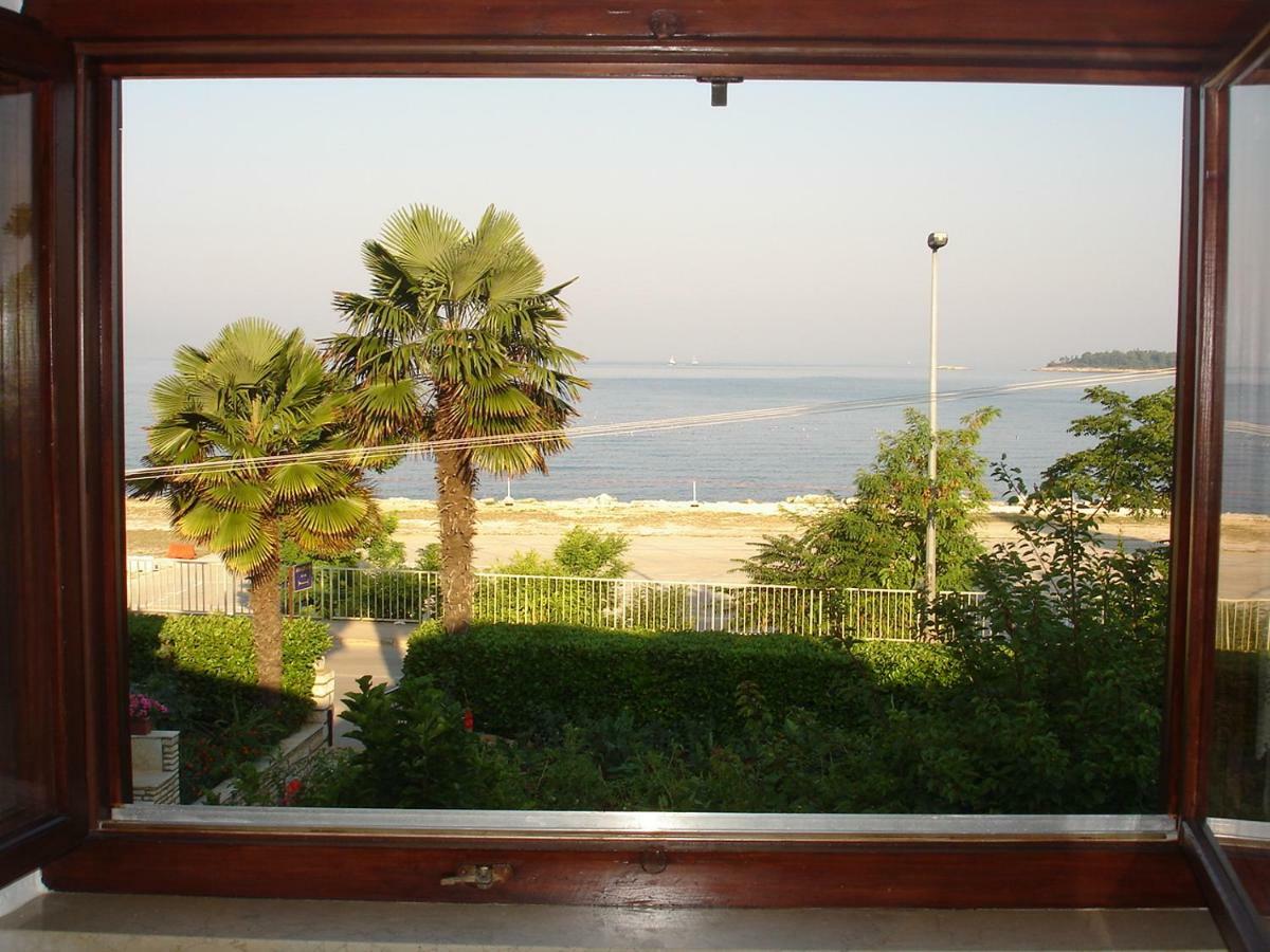Alida Apartments & Room Near The Sea โรวีน ภายนอก รูปภาพ